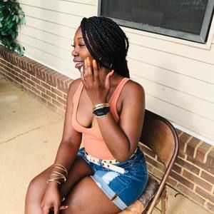 Meet your Posher, Damani